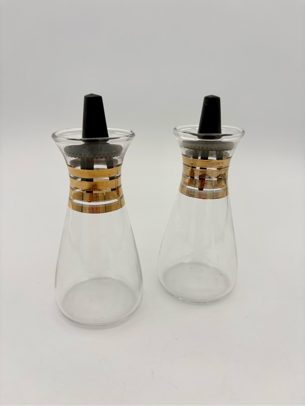 Pyrex Glass Salt and Pepper Shakers Clear Gold Bands Mid Century Made in USA